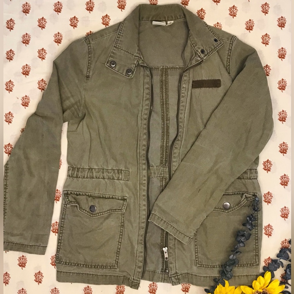 BP green army jacket